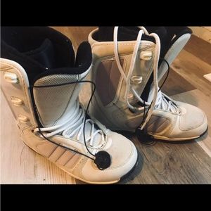 Morrow Snowboard Boots